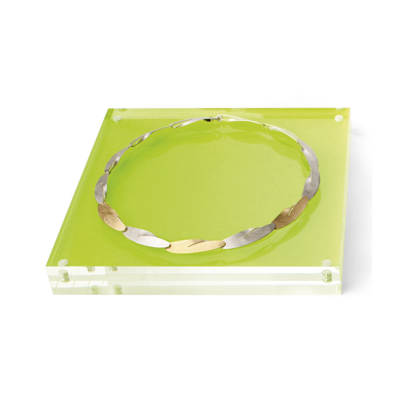 Acrylic Magnet Display, Transparent, 180 x 180 x 16 mm - 1 piece Acrylic Magnet Display, Transparent, 180 x 180 x 16 mm - 1 piece